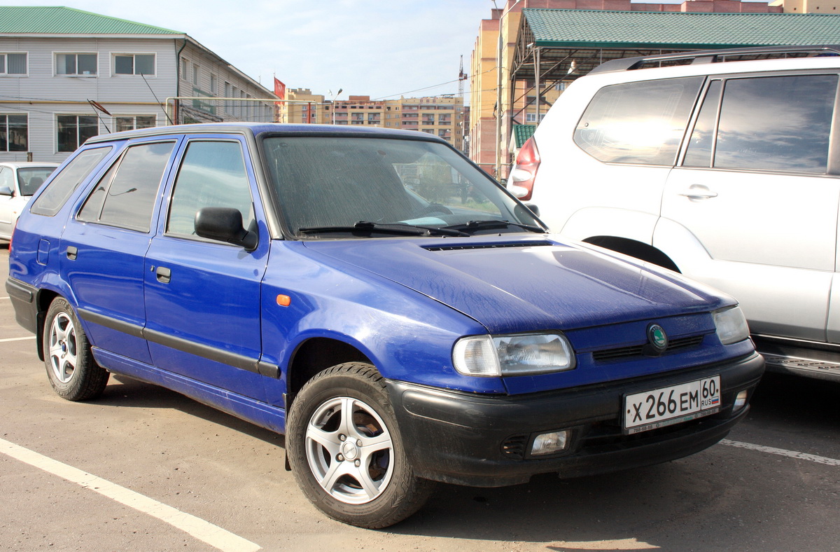 Псковская область, № Х 266 ЕМ 60 — Škoda Felicia (Typ 781, 791) '94-01