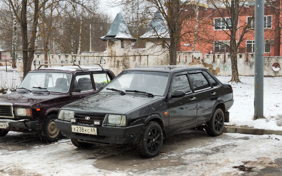 Тверская область, № Х 238 КС 69 — ВАЗ-21099 '90-04