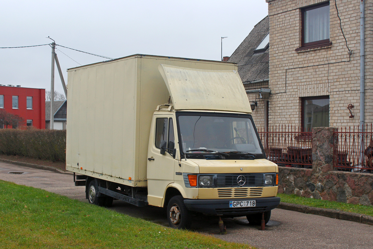 Литва, № GPC 718 — Mercedes-Benz T1 '76-96