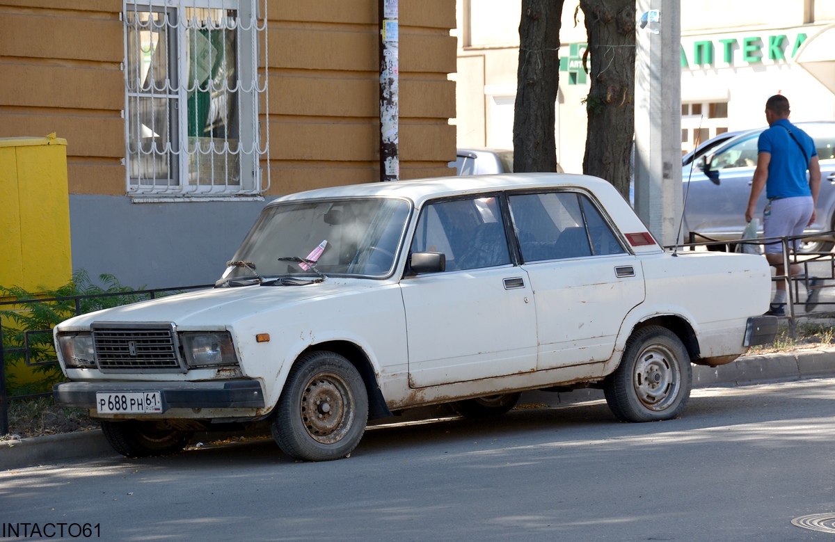 Ростовская область, № Р 688 РН 61 — ВАЗ-2107 '82-88