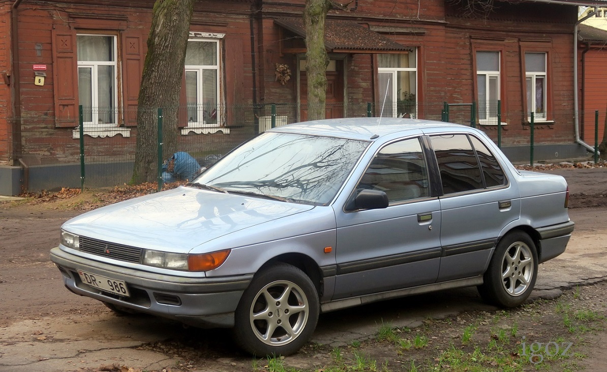 Латвия, № DR-986 — Mitsubishi Lancer '91-00