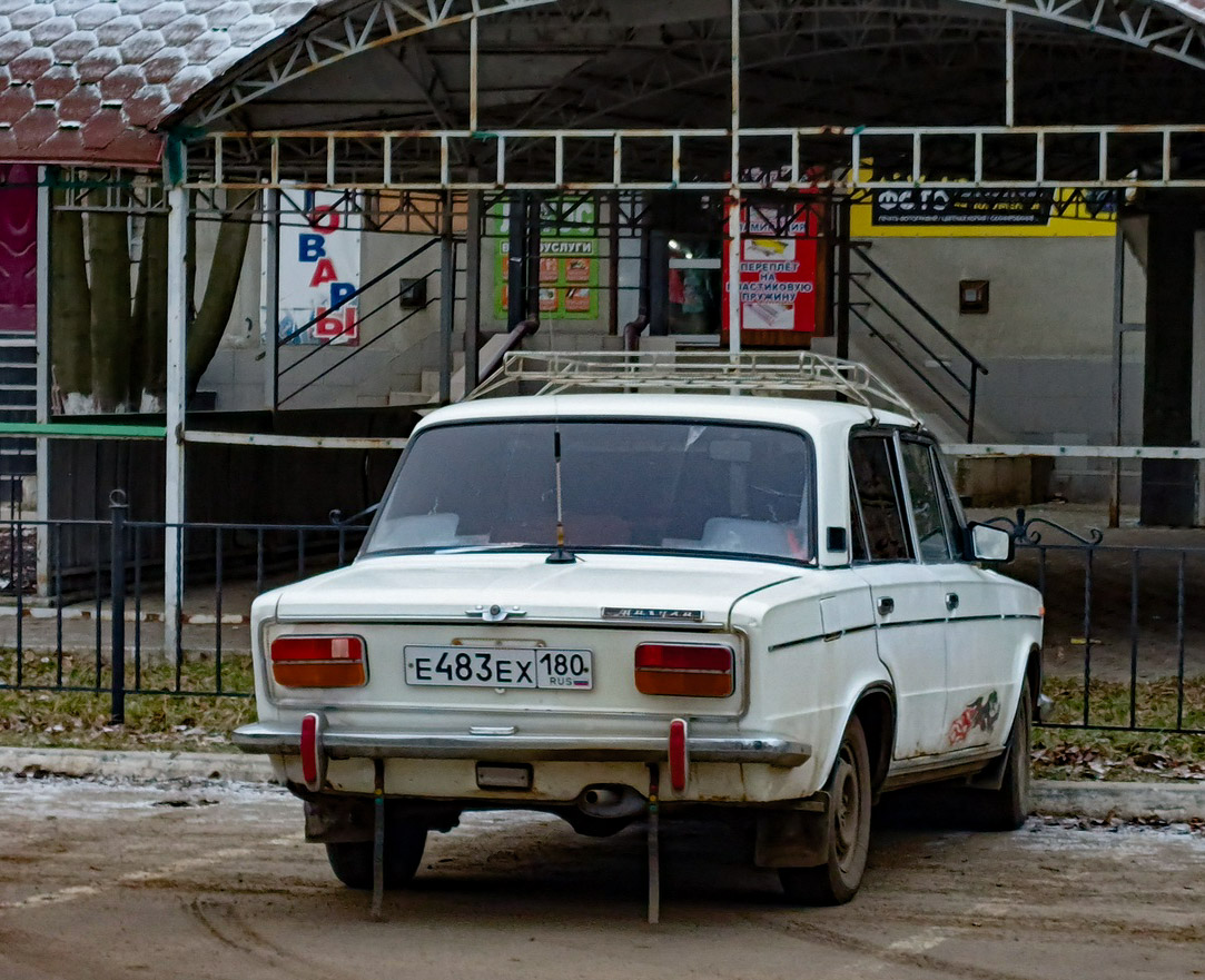 Донецкая область, № Е 483 ЕХ 180 — ВАЗ-2103 '72-84