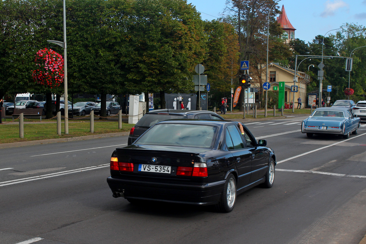 Латвия, № VS-5354 — BMW 5 Series (E34) '87-96; Латвия — Retro Jūrmala 25