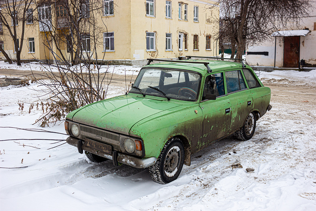 Свердловская область, № Р 401 ХС 196 — Иж-21251-012 '81-97