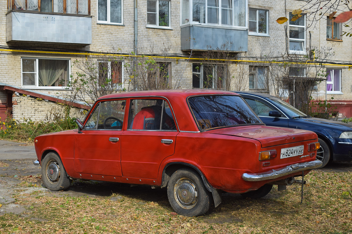 Алтайский край, № Н 824 КУ 22 — ВАЗ-2101 '70-83