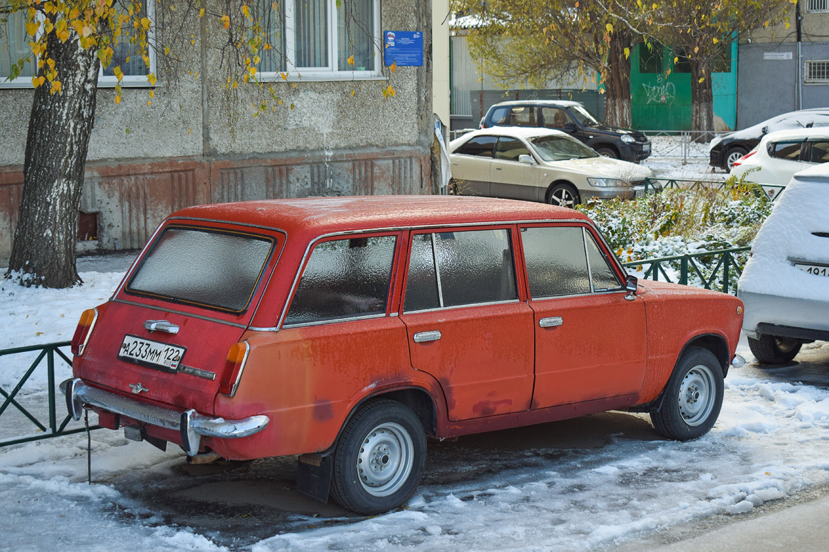 Алтайский край, № А 233 ММ 122 — ВАЗ-2102 '71-86