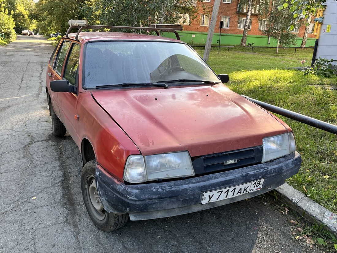 Удмуртия, № У 711 АК 18 — Иж-2126-062 '02-05