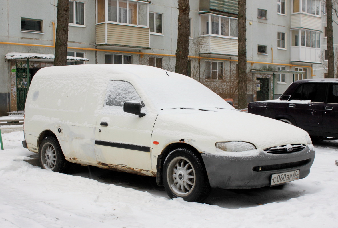 Псковская область, № С 060 ВР 60 — Ford Escort MkVI '95-00