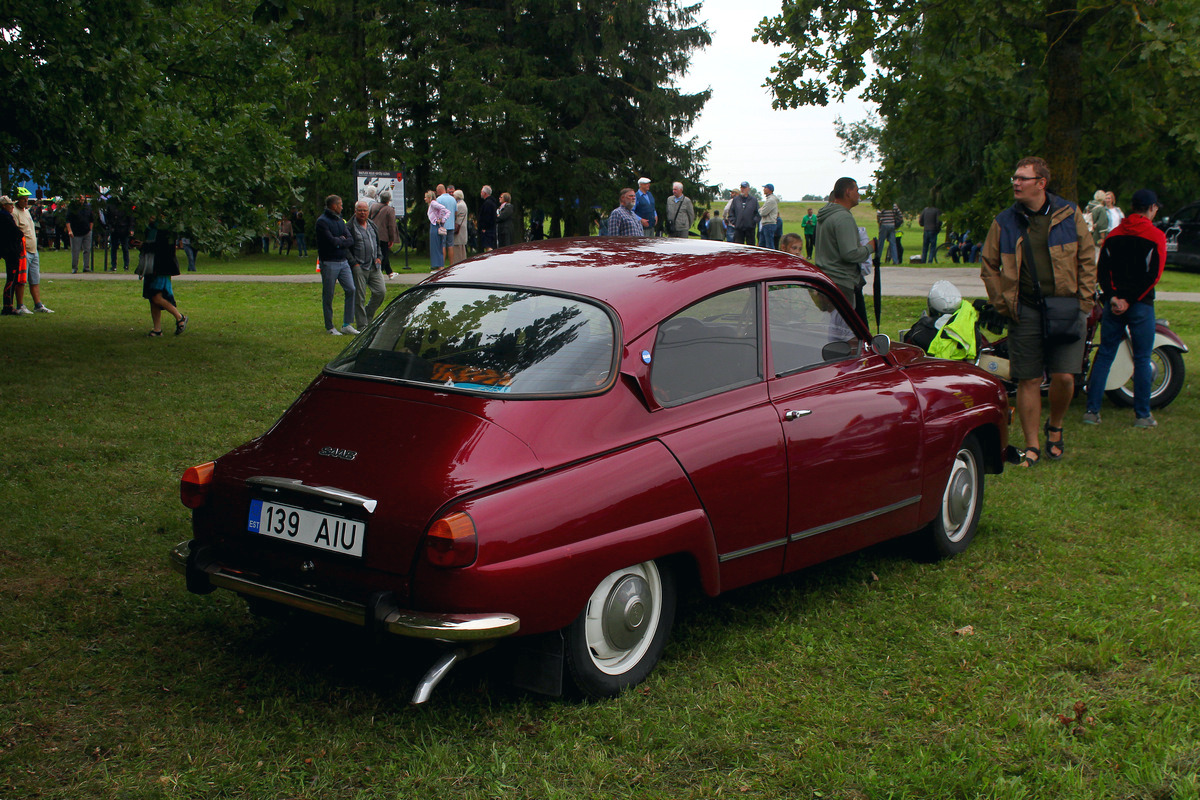 Эстония, № 139 AIU — Saab 96 '69-78; Литва — Baltijos kelias 35