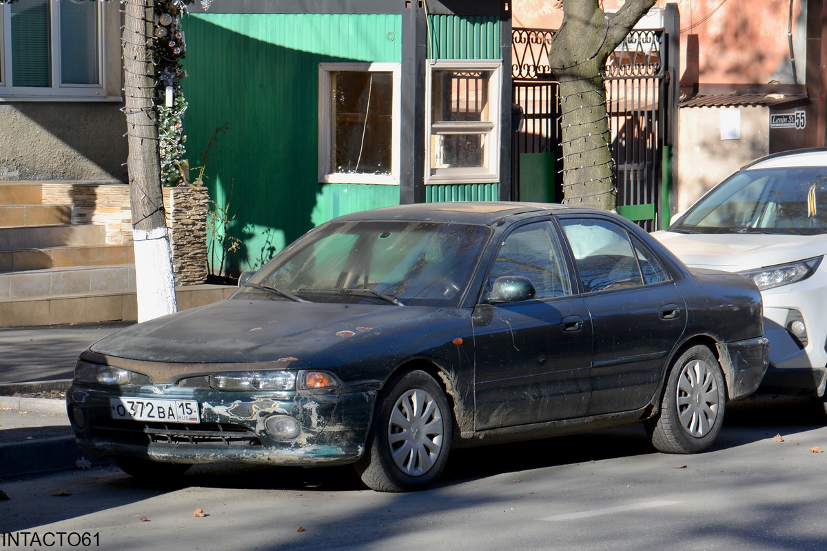 Северная Осетия, № О 372 ВА 15 — Mitsubishi Galant (7G) '92-98