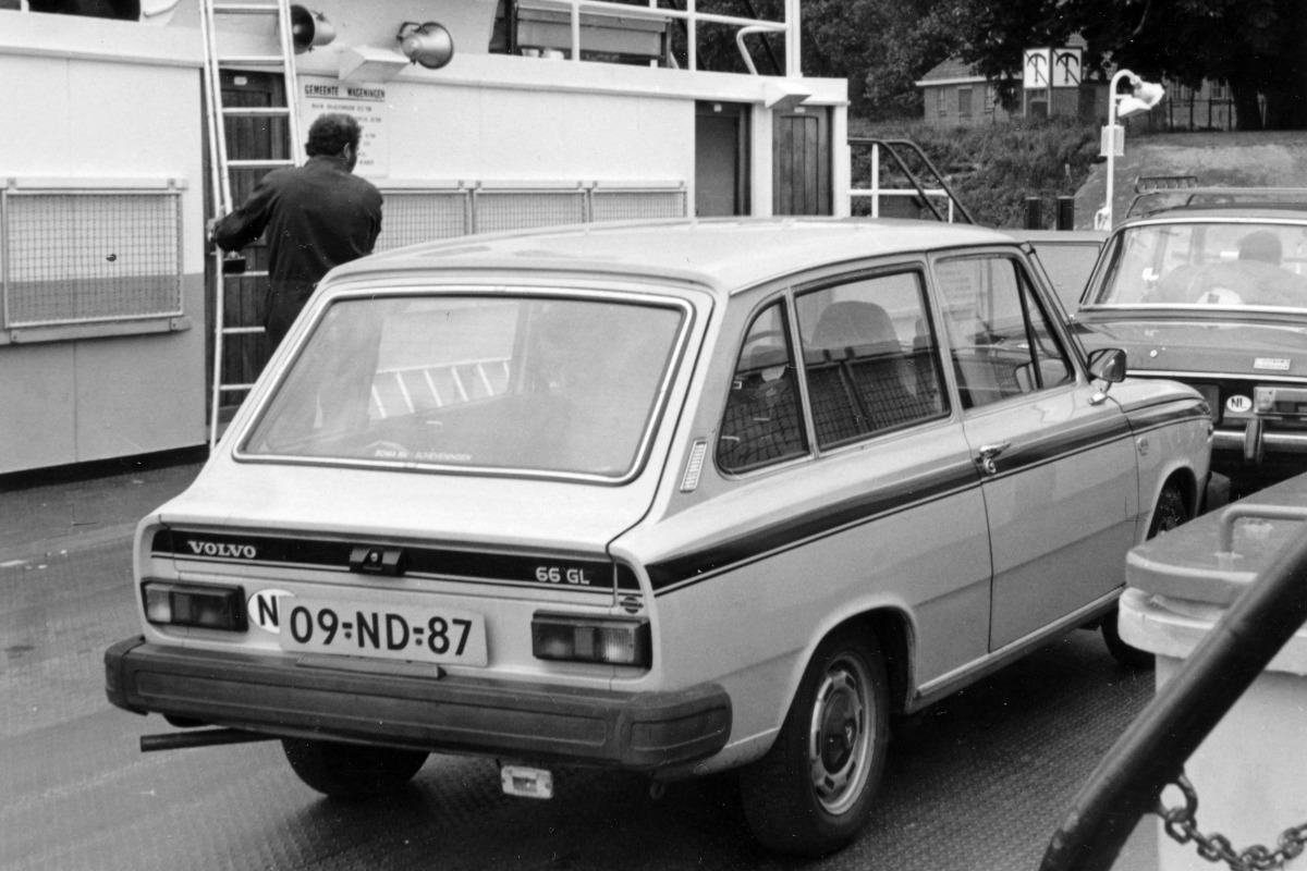 Нидерланды, № 09-ND-87 — Volvo 66 '75-80; Нидерланды — Исторические фотографии