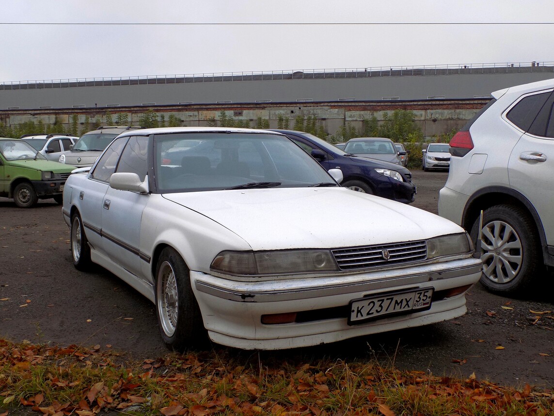 Вологодская область, № К 237 МХ 35 — Toyota Mark II (X80) '88-95