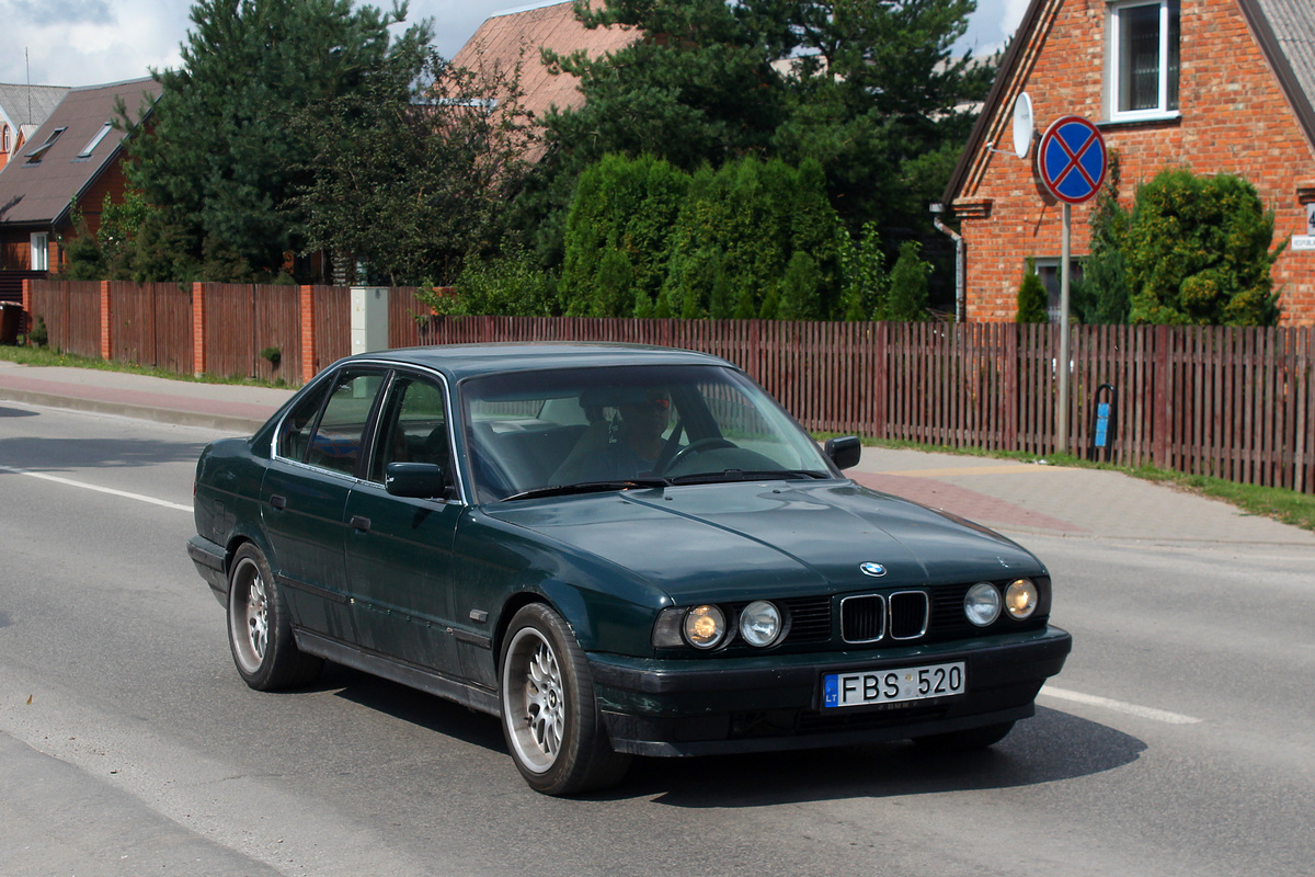 Литва, № FBS 520 — BMW 5 Series (E34) '87-96