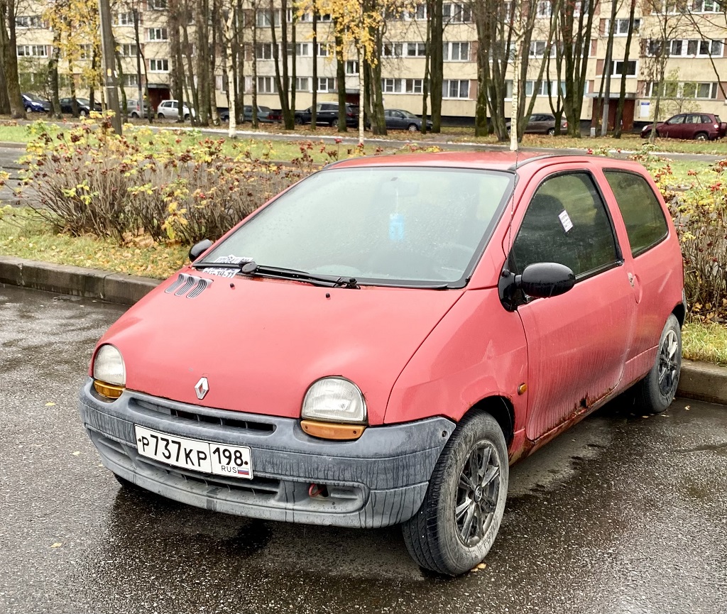 Санкт-Петербург, № Р 737 КР 198 — Renault Twingo (1G) '93-03