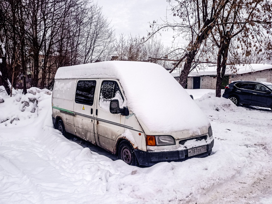 Оренбургская область, № М 787 ОХ 198 — Ford Transit (3G, facelift) '94-00; Санкт-Петербург — Вне региона