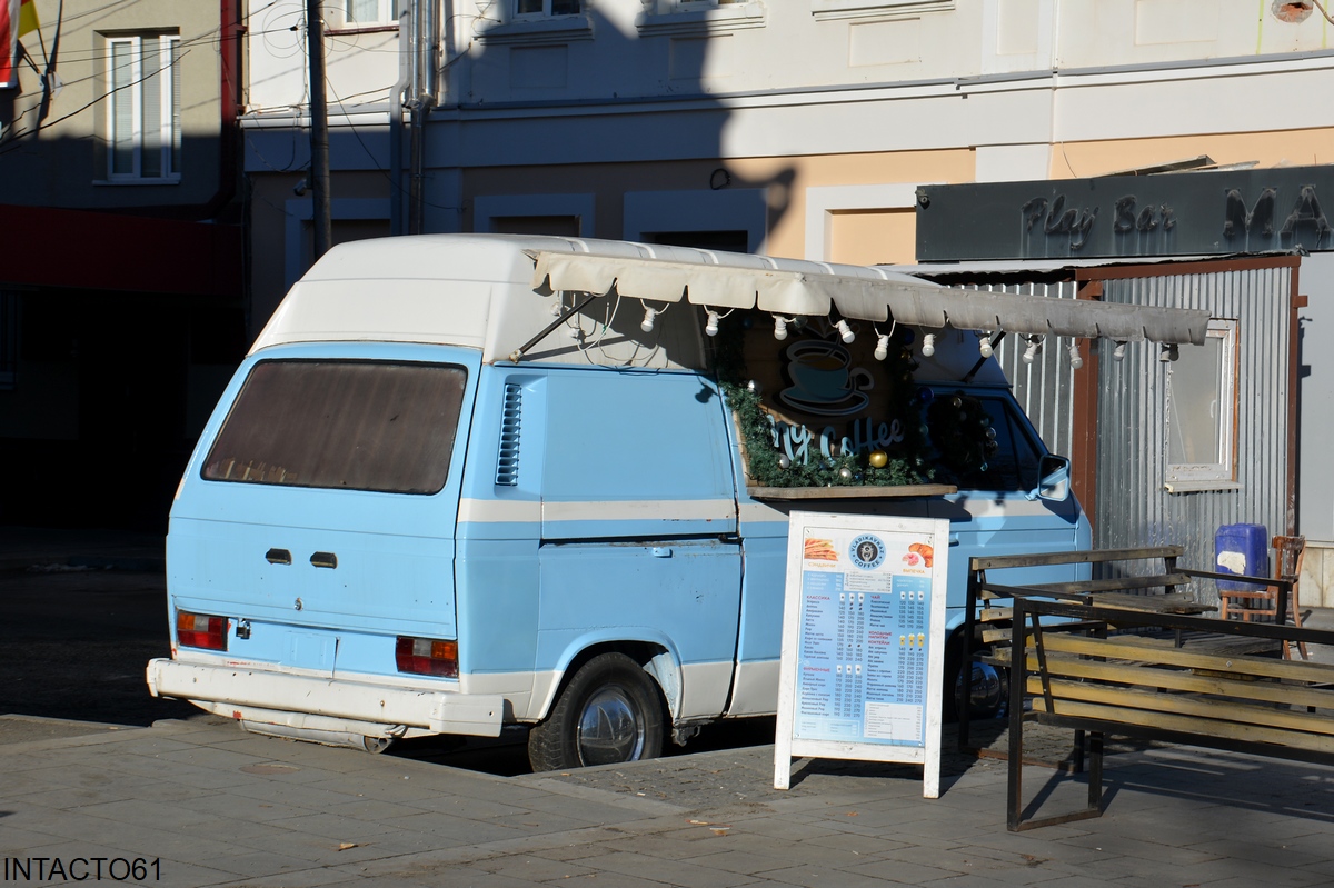 Северная Осетия, № Е 540 НК 15 — Volkswagen Typ 2 (Т3) '79-92