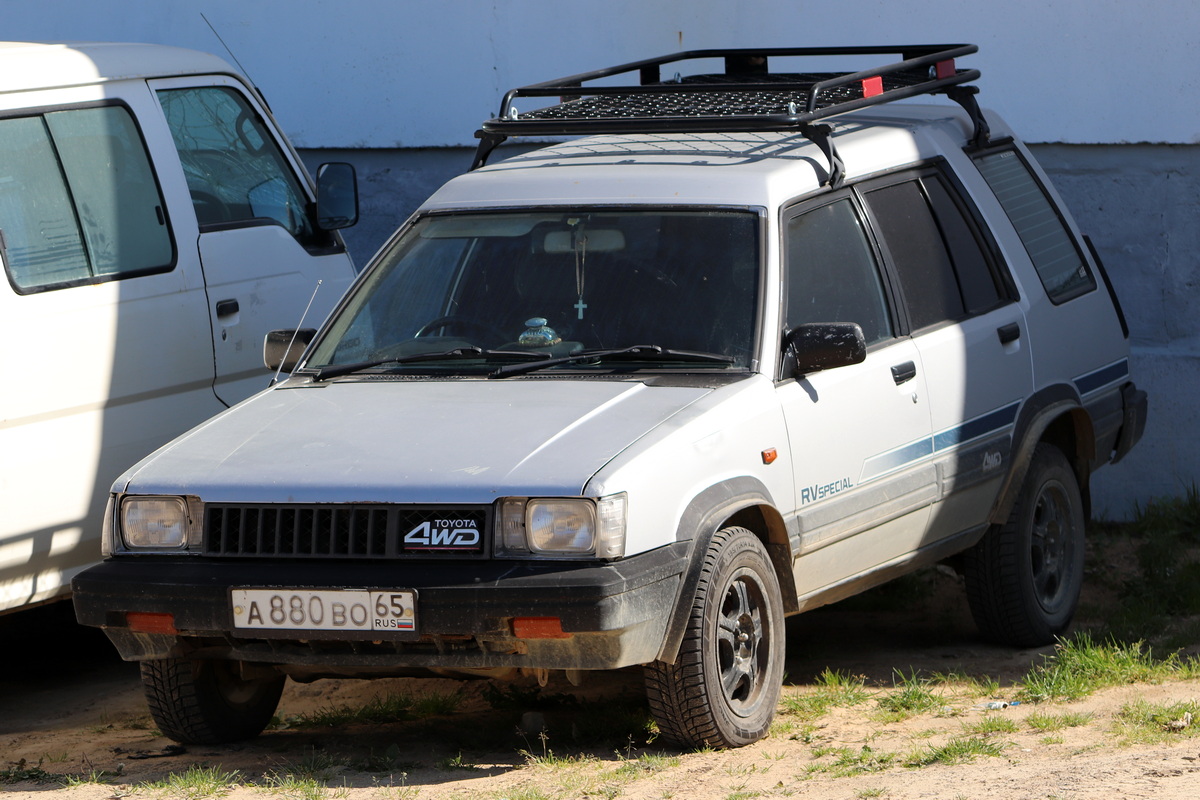 Сахалинская область, № А 880 ВО 65 — Toyota Sprinter Carib (AL25) '82-88