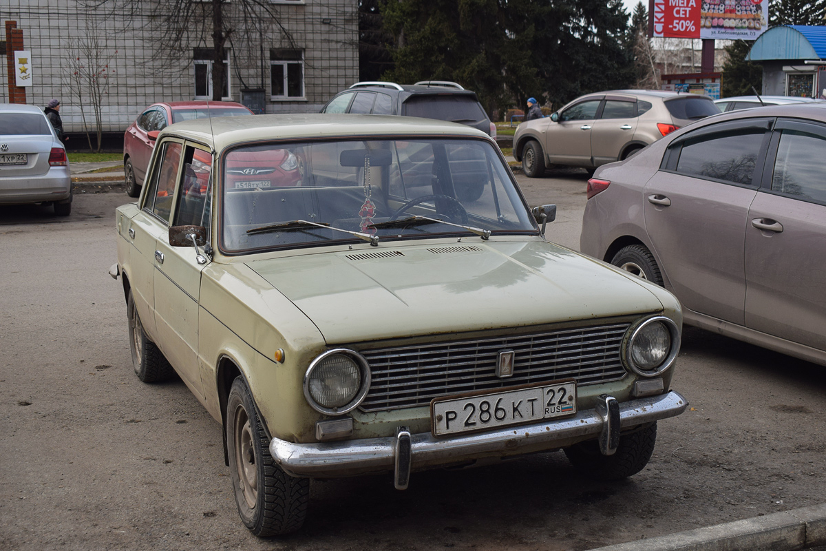 Алтайский край, № Р 286 КТ 22 — ВАЗ-2101 '70-83