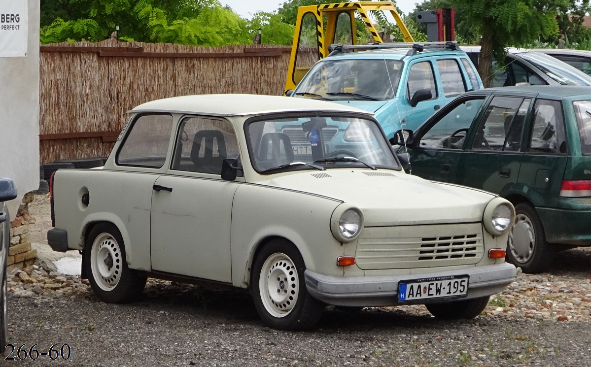 Венгрия, № AA EW-195 — Trabant 1.1 (P601) '89-91