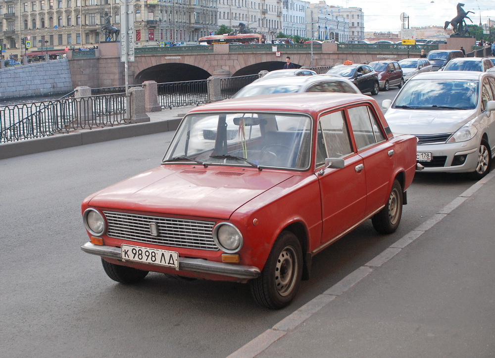 Санкт-Петербург, № К 9898 ЛД — ВАЗ-21013 '77-88