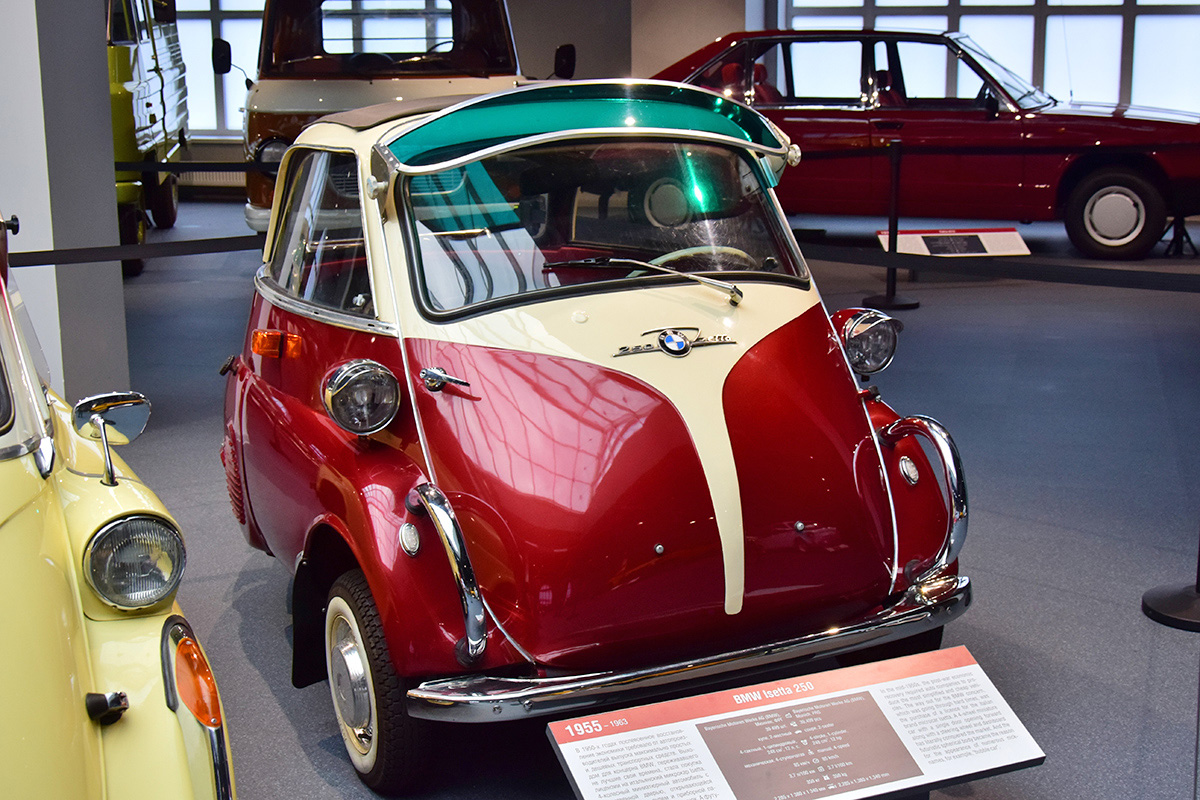 Свердловская область, № (66) Б/Н 0099 — BMW Isetta 250 '55-57