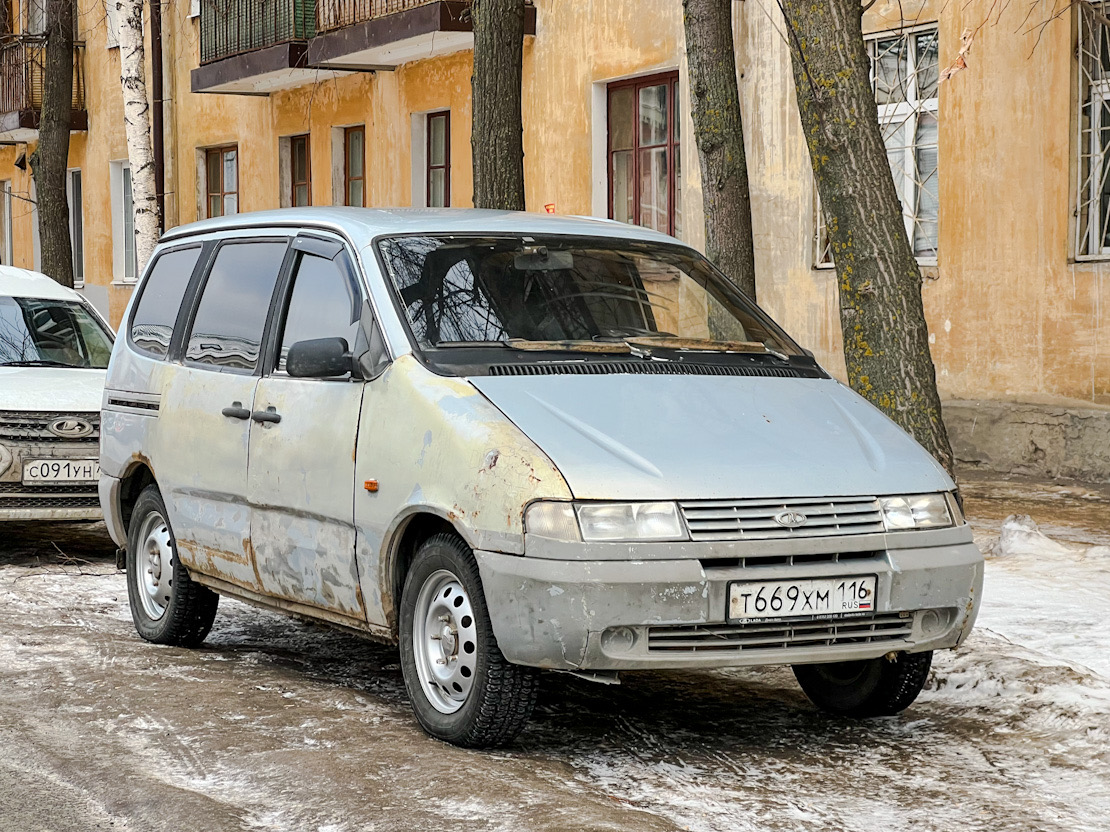 Татарстан, № Т 669 ХМ 116 — ВАЗ-21204 Надежда '02-05