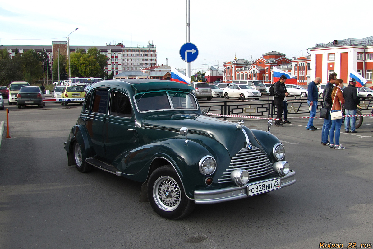 Алтайский край, № О 828 НН 22 — BMW/EMW 340 '49-55; Алтайский край — Выставки ко Дню города. Барнаул. 2017 год