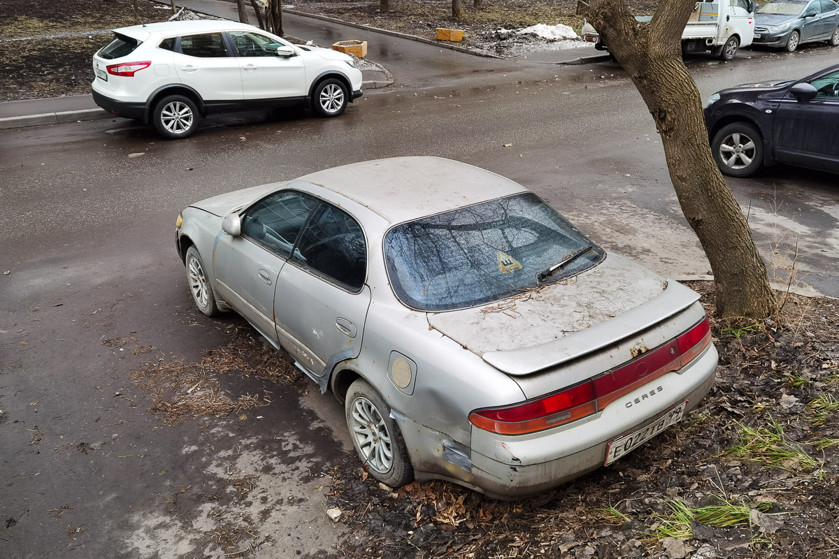 Москва, № Е 022 ТВ 99 — Toyota Corolla Ceres (AE100) '92-98