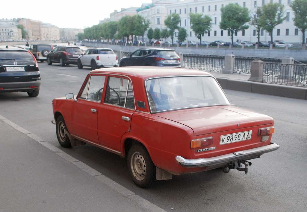 Санкт-Петербург, № К 9898 ЛД — ВАЗ-21013 '77-88