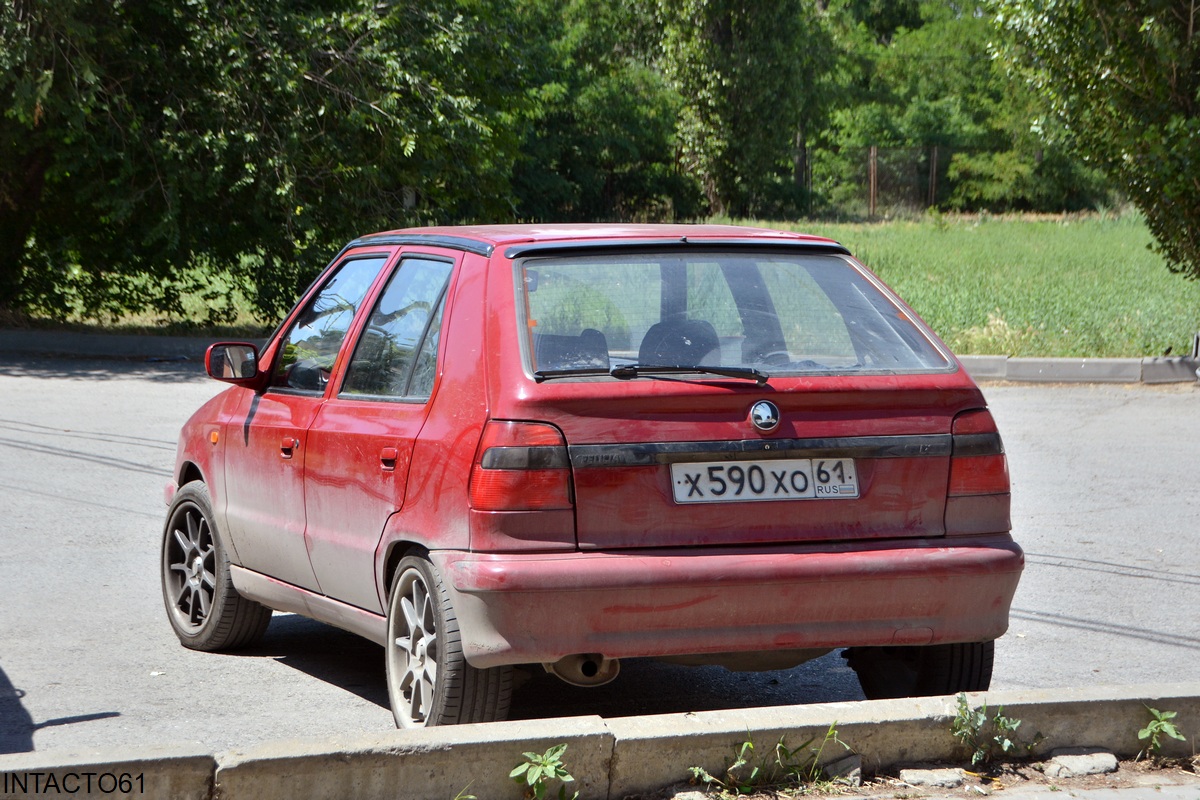 Ростовская область, № Х 590 ХО 61 — Škoda Felicia (Typ 781, 791) '94-01