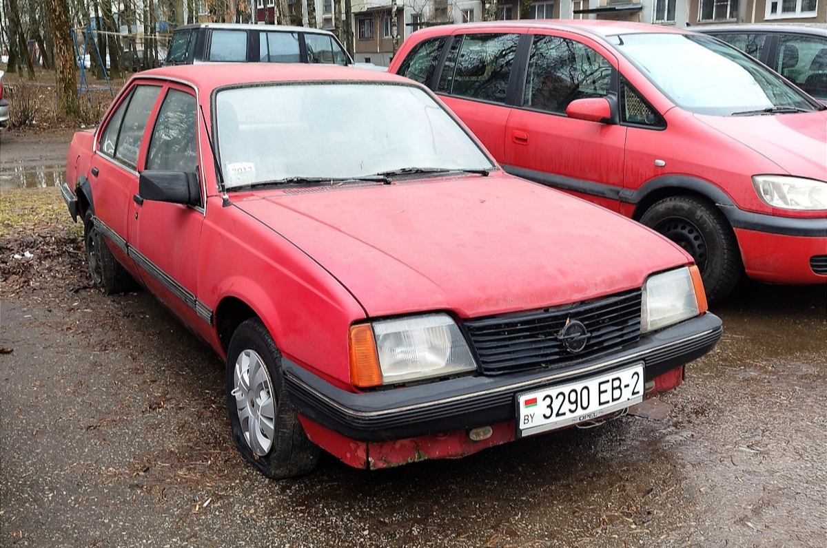 Витебская область, № 3290 ЕВ-2 — Opel Ascona (C) '81-88