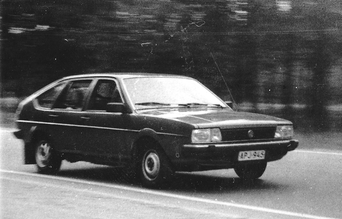 Финляндия, № APJ-946 — Volkswagen Passat (B2) '80-88; Исторические фотографии (до 2000 года) (Санкт-Петербург)