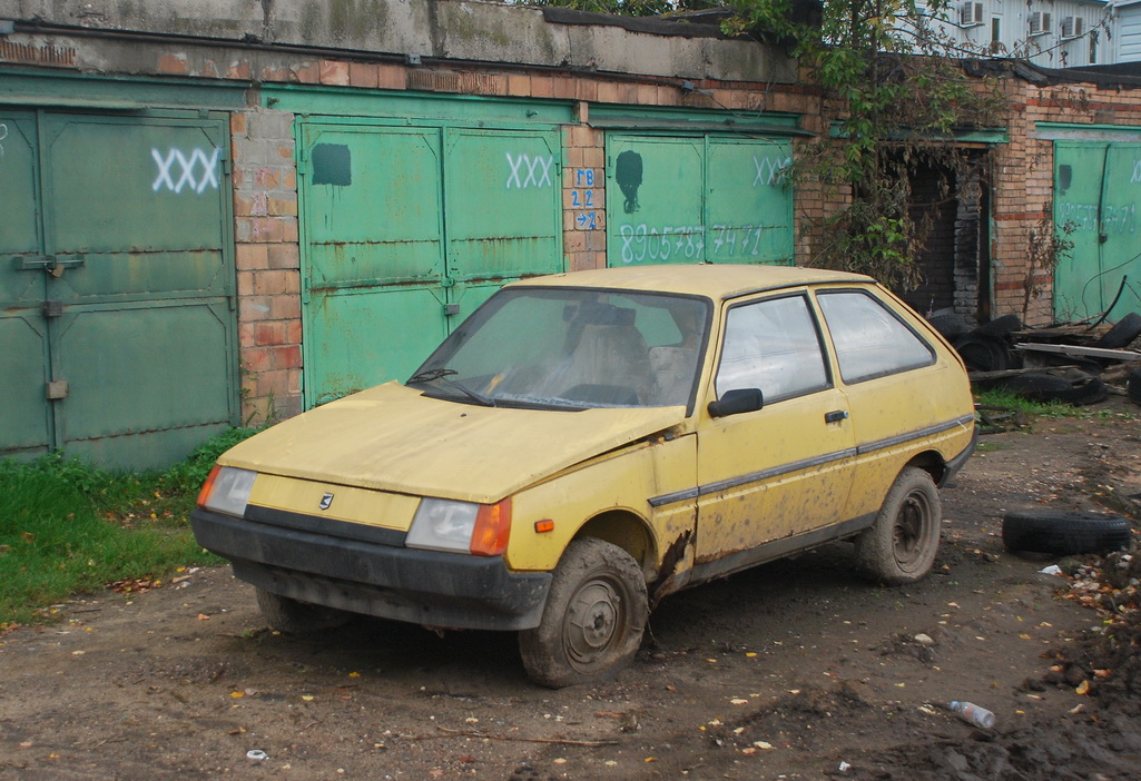 Москва, № (77) Б/Н 0677 — ЗАЗ-1102 Таврия '87-07