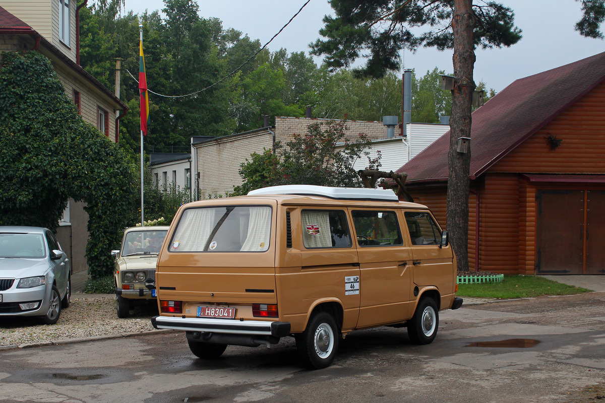 Литва, № H83041 — Volkswagen Typ 2 (T3) '79-92
