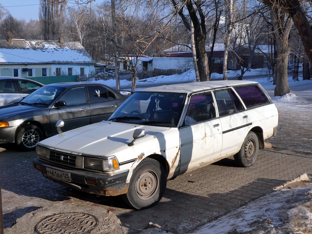 Приморский край, № У 461 АН 125 — Toyota Mark II (X70) '84-97