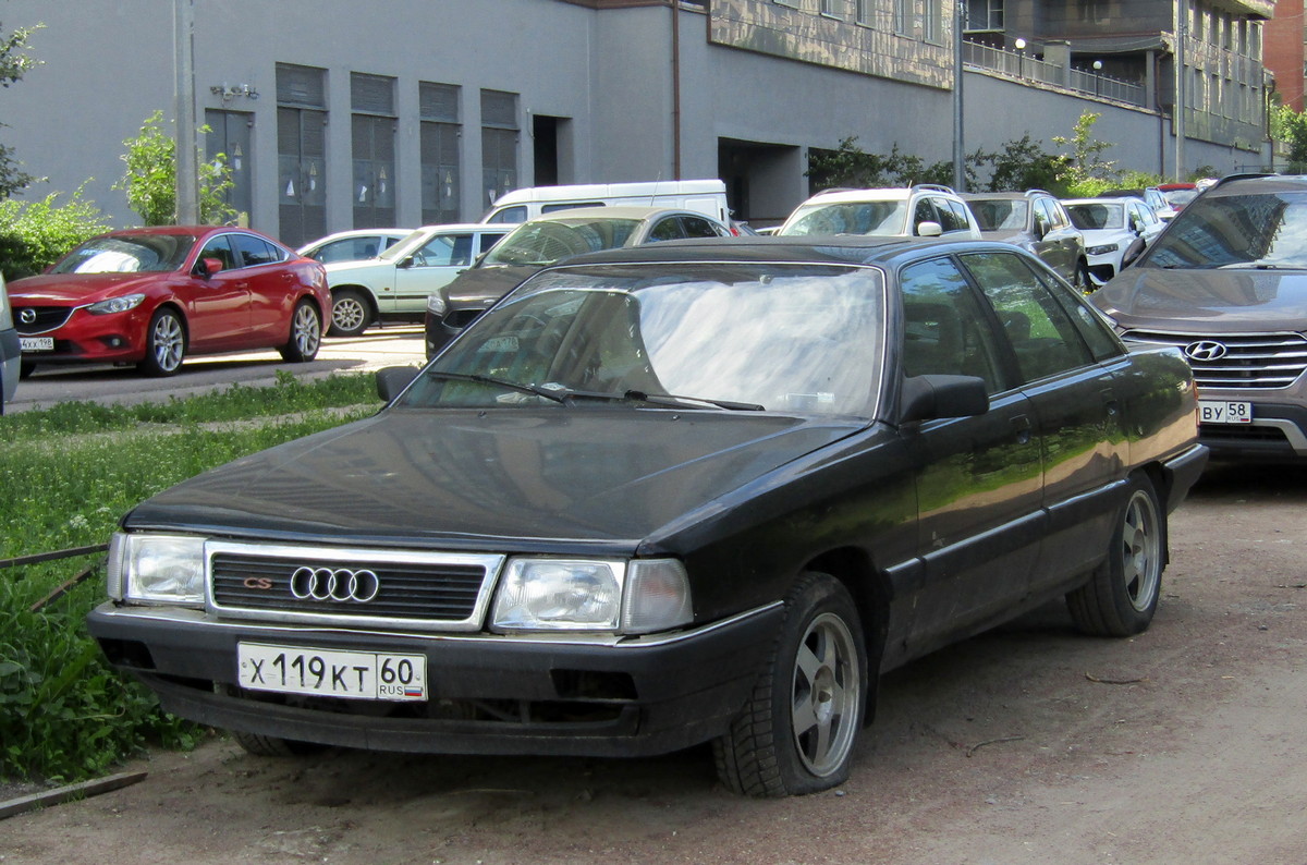 Псковская область, № Х 119 КТ 60 — Audi 200 (C3) '83-91