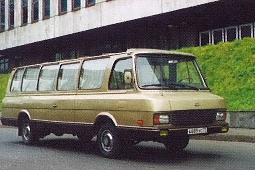 Москва, № А 689 УС 77 — ЗИЛ-3207 Юность '91-98