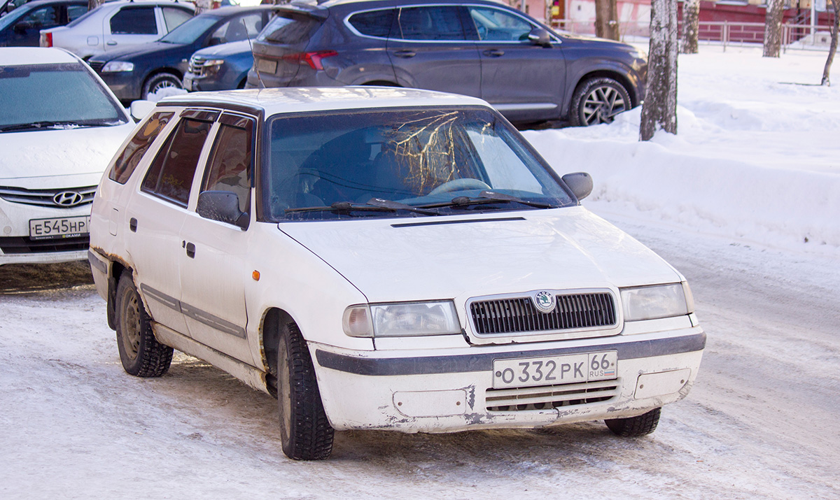 Свердловская область, № О 332 РК 66 — Škoda Felicia (Typ 781, 791) '94-01