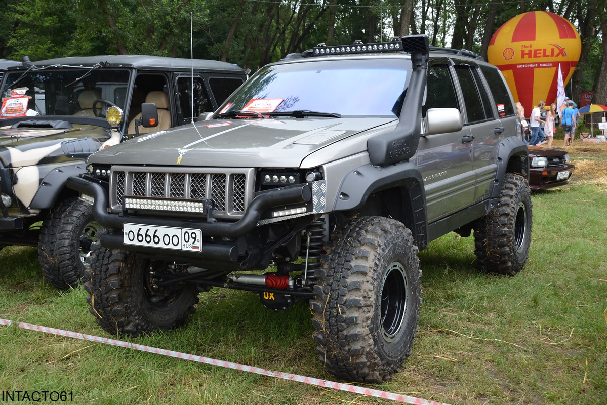 Карачаево-Черкесия, № О 666 ОО 09 — Jeep Grand Cherokee (ZJ) '92-98; Ставропольский край — Фестиваль «Авто-Шок 26» 2015