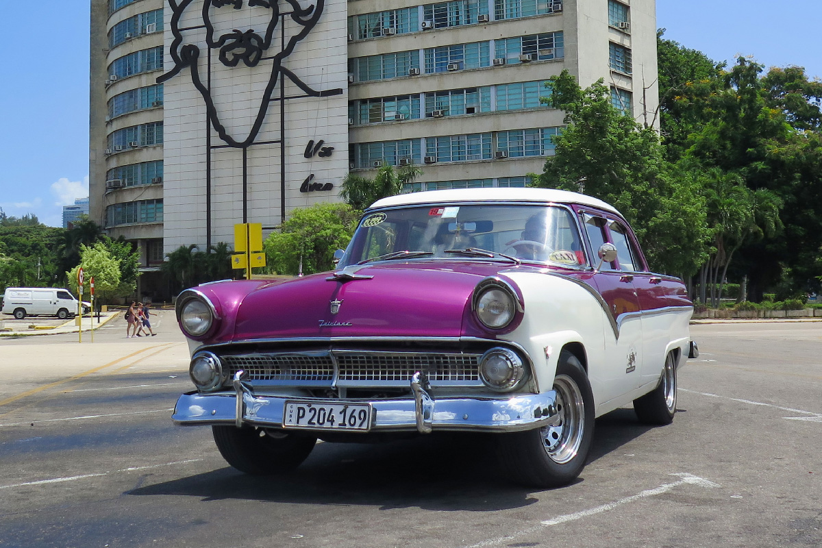 Куба, № P 204 169 — Ford Fairlane (1G) '55-56