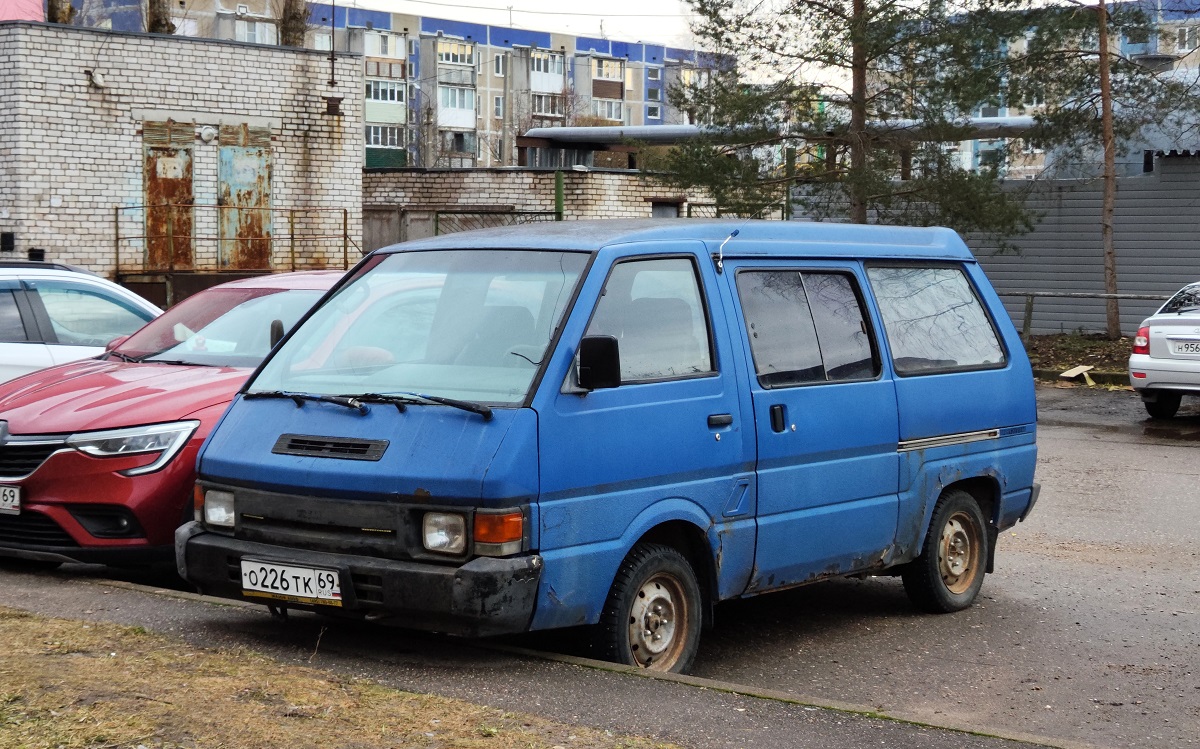 Тверская область, № О 226 ТК 69 — Nissan Vanette (C22) '85-94