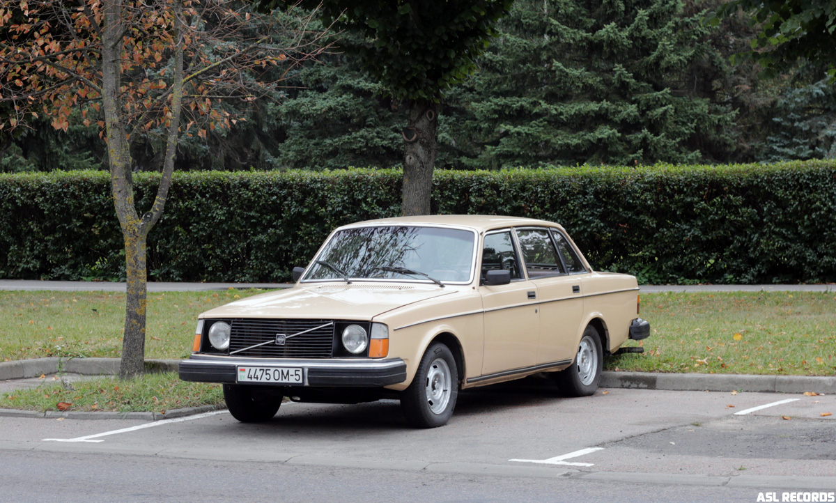 Минская область, № 4475 ОМ-5 — Volvo 244 GL '75-78