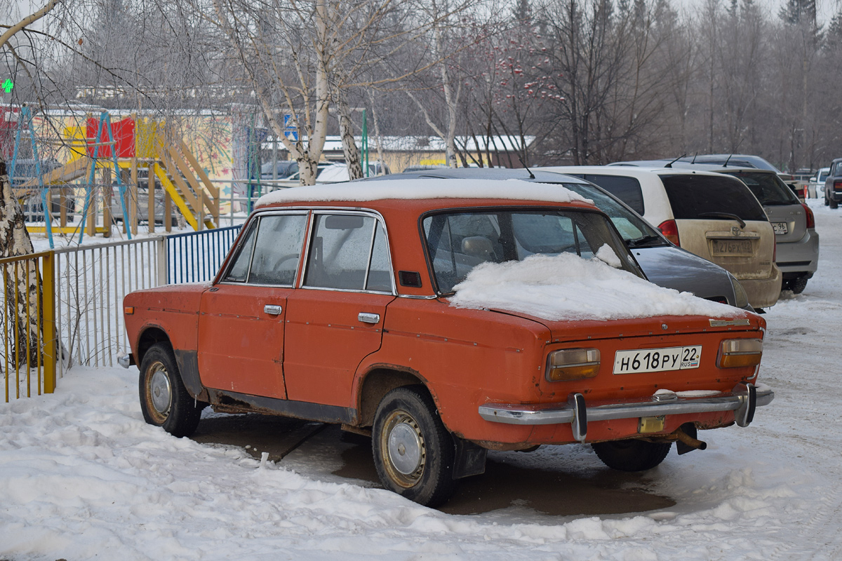 Алтайский край, № Н 618 РУ 22 — ВАЗ-2103 Жигули '72-84