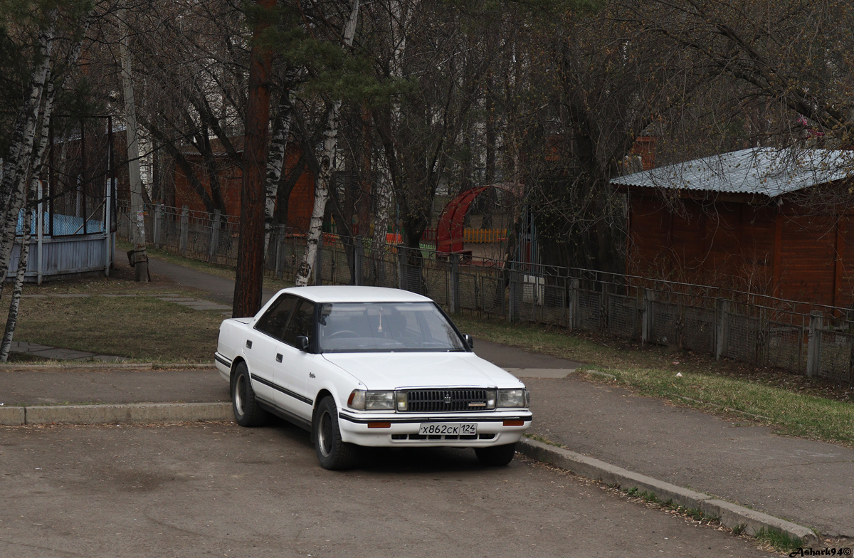 Красноярский край, № Х 862 СК 124 — Toyota Crown (S130) '87-91