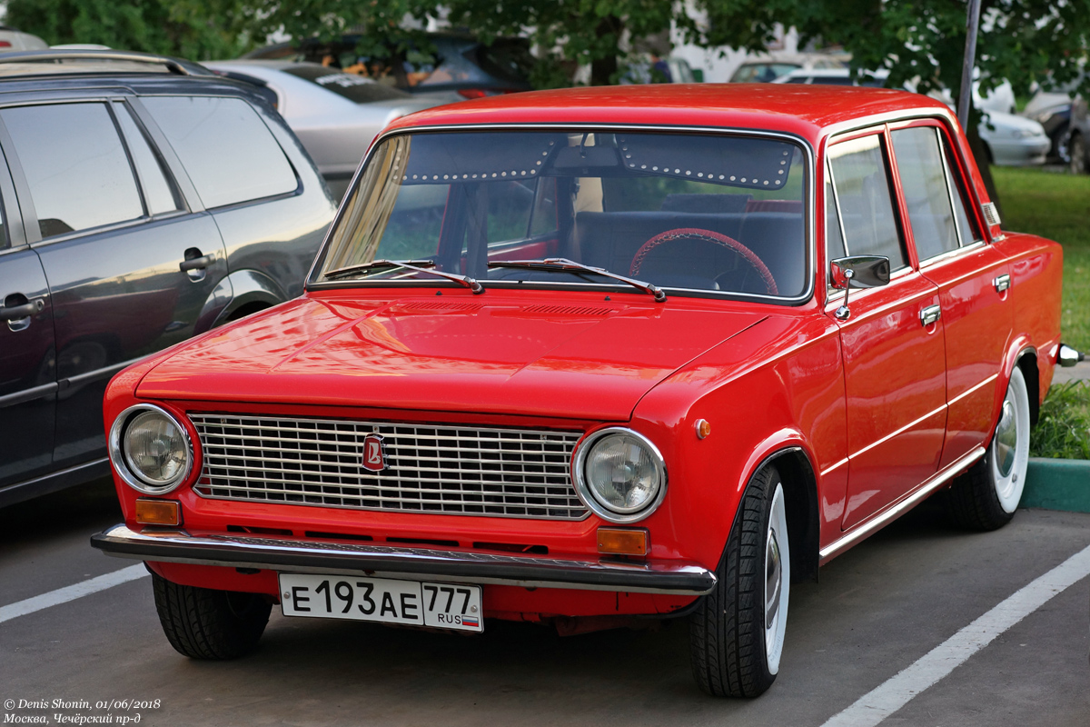 Москва, № Е 193 АЕ 777 — ВАЗ-21013 Жигули '77-88