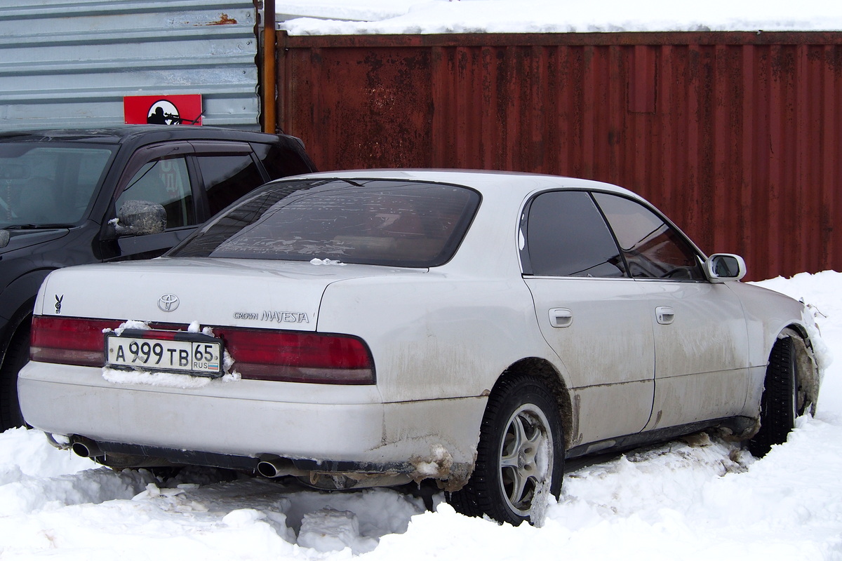 Сахалинская область, № А 999 ТВ 65 — Toyota Crown Majesta (S140) '91-95