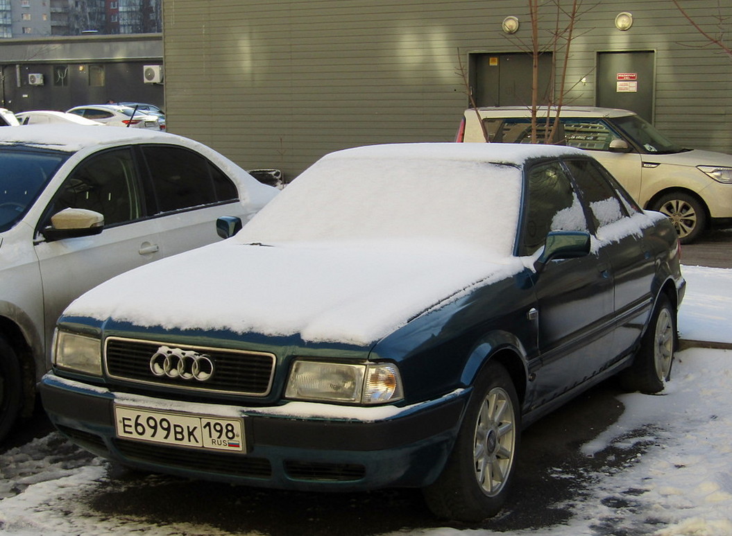 Санкт-Петербург, № Е 699 ВК 198 — Audi 80 (B4) '91-96