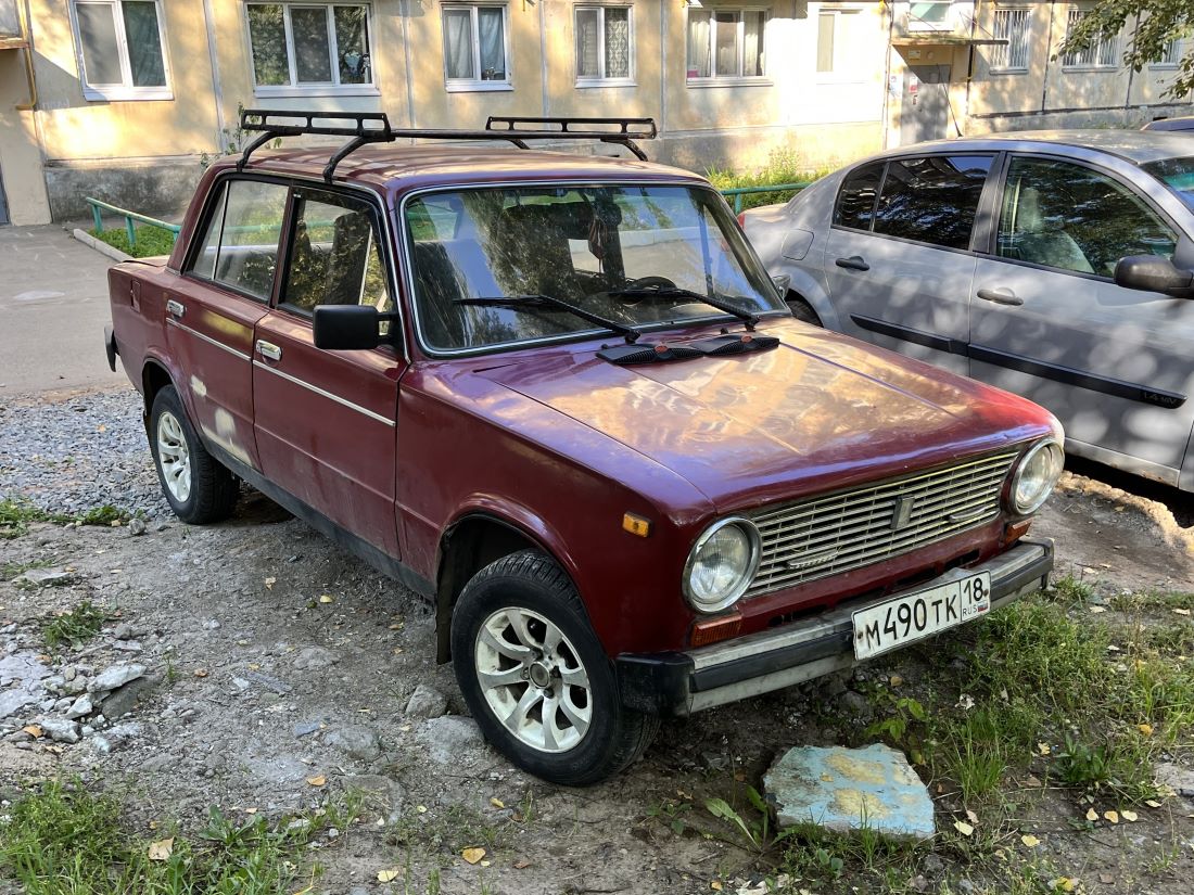 Удмуртия, № М 490 ТК 18 — ВАЗ-2101 Жигули '70-83