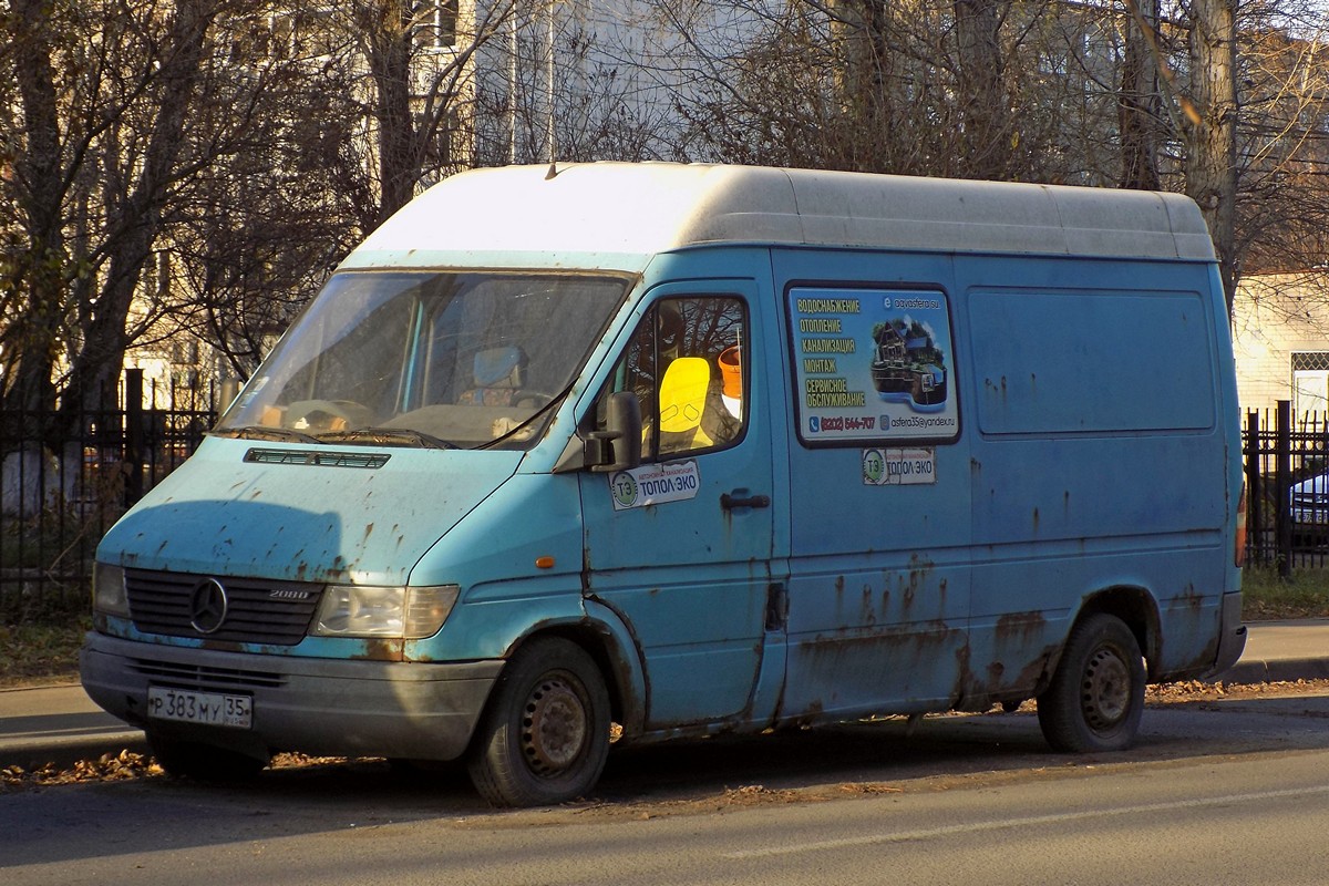 Вологодская область, № Р 383 МУ 35 — Mercedes-Benz Sprinter (1G) '95-00
