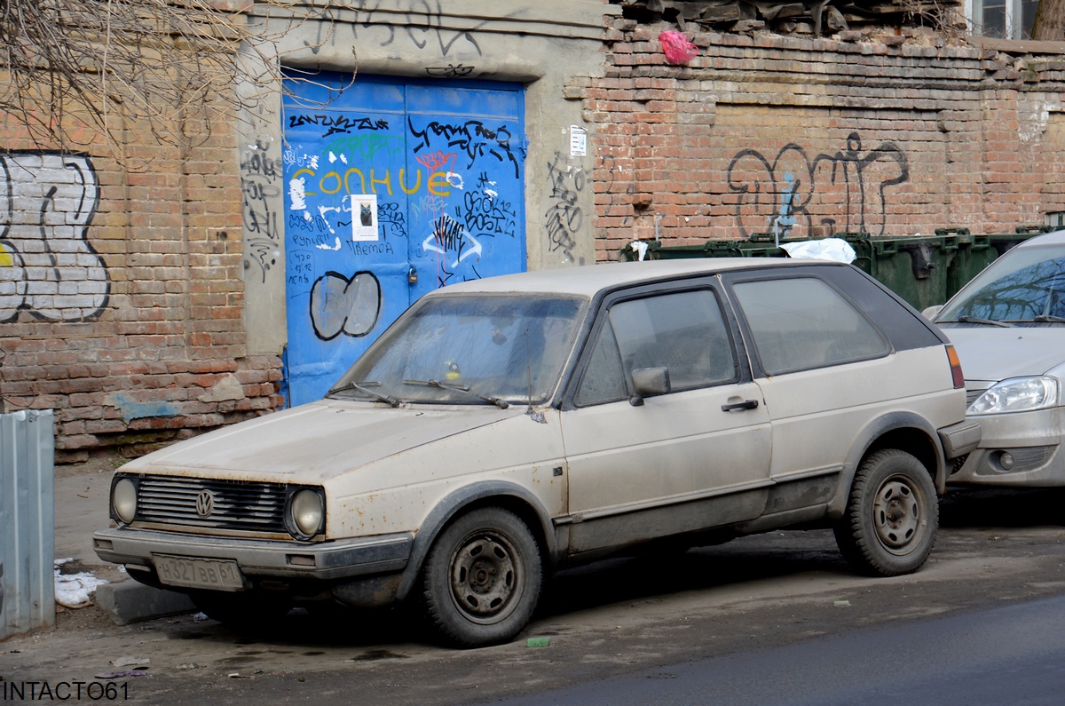 Ростовская область, № Н 327 ВВ 61 — Volkswagen Golf (Typ 19) '83-92